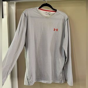 Men’s Under Armour Long sleeve shirt. Great condition, Size Large